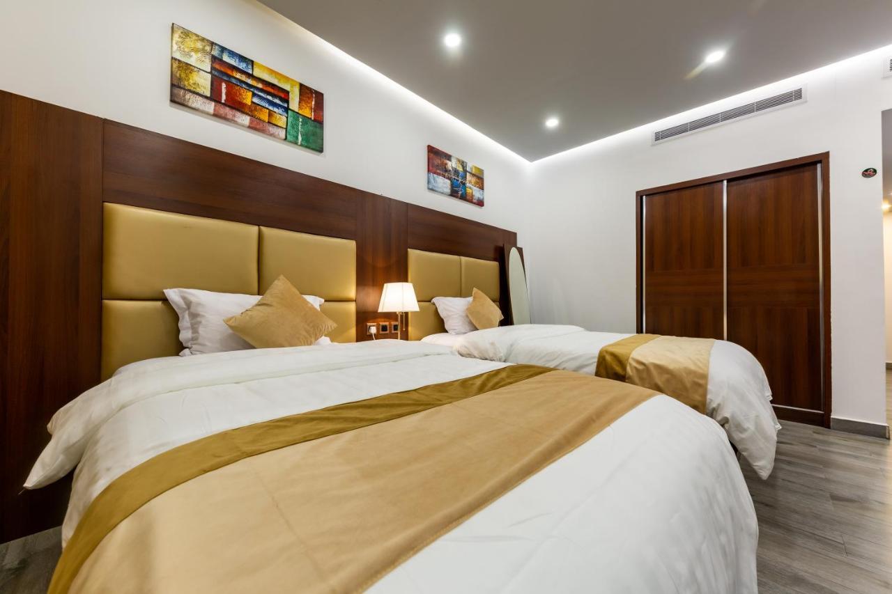 فندق روزالينا Yanbu Exteriör bild